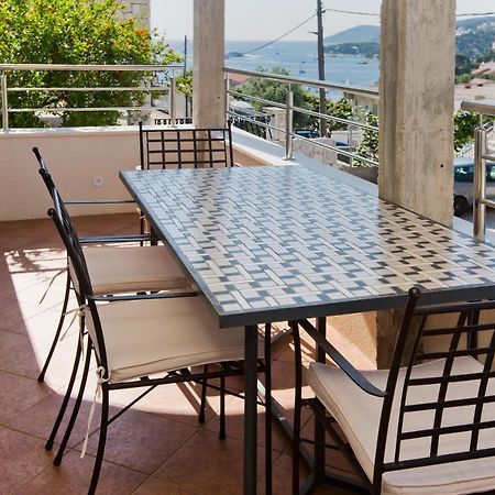 Apartments And Rooms Marija Hvar Town Exterior photo